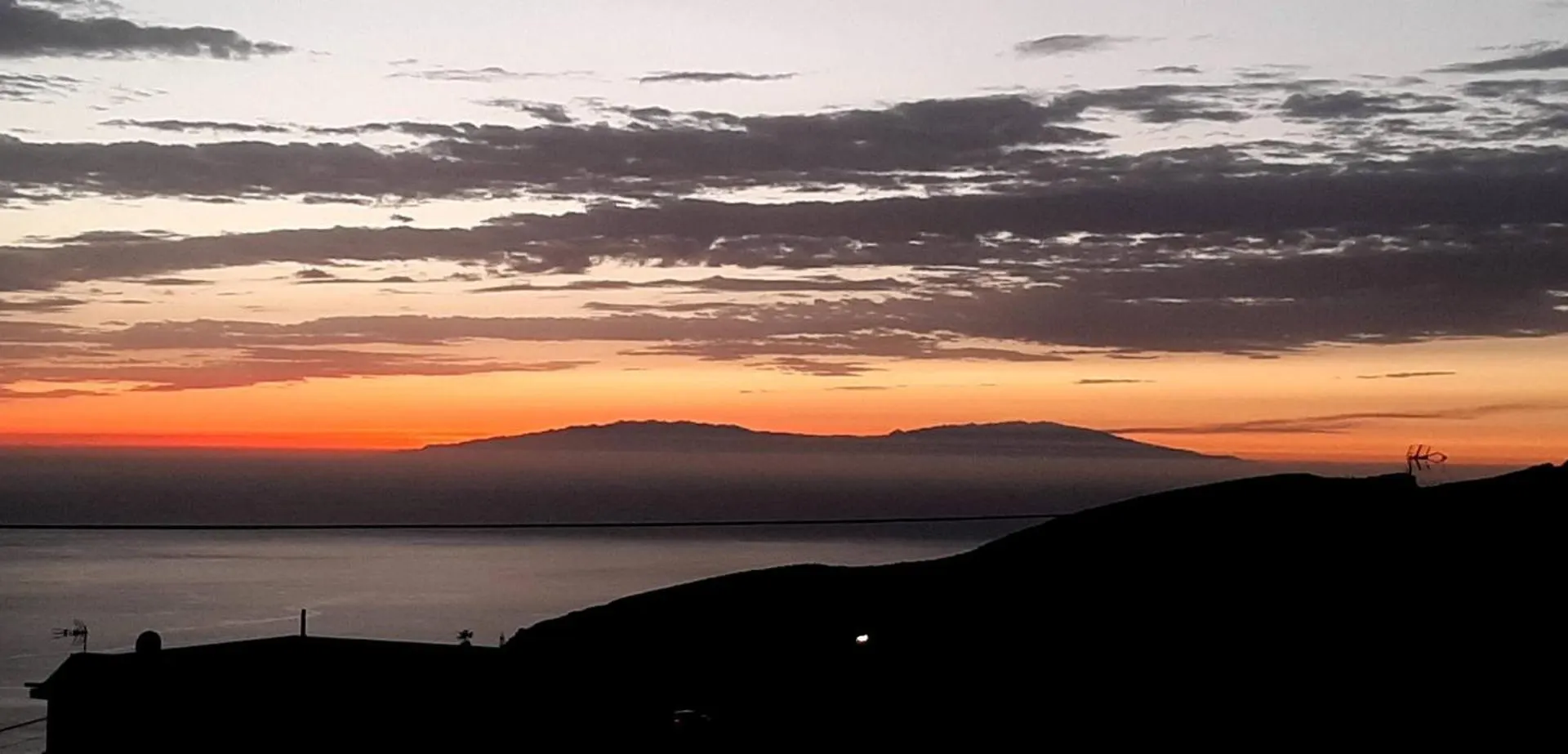 Tejina de Isora Vistas Inmejorables Al Oceano Motanasヴィラ